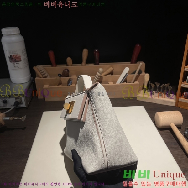 #�����޽� 2424 21�� �̴� H242400-4