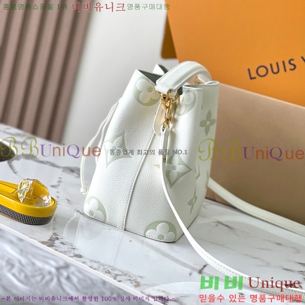 #���̺��� �׿��뿡 BB M24048-1001