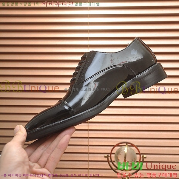 ���� ���� ���� G07777821