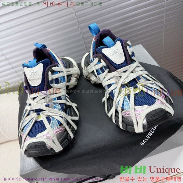 �߷��þư� 3XL Ʈ���̳� ����Ŀ�� BLA356602-10