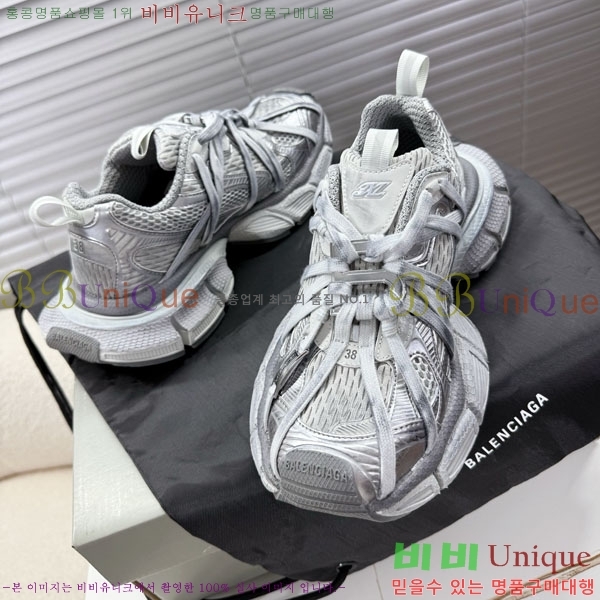 �߷��þư� 3XL Ʈ���̳� ����Ŀ�� BLA356601-5