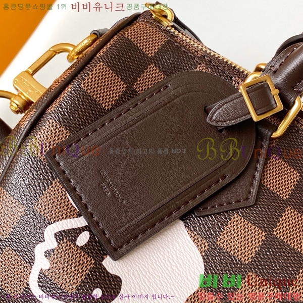 #���̺��� ���ǵ� 25 �ݵѸ��� N40772-100