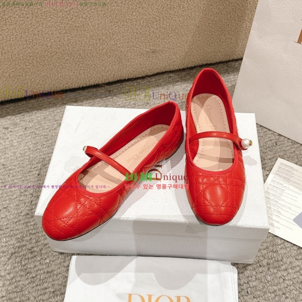 ��� �޸����� �÷����� 28DL2592612-5