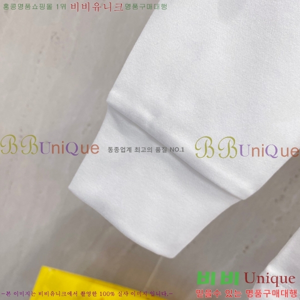 ���� ��**�� ���� Ƽ���� MO90241-2