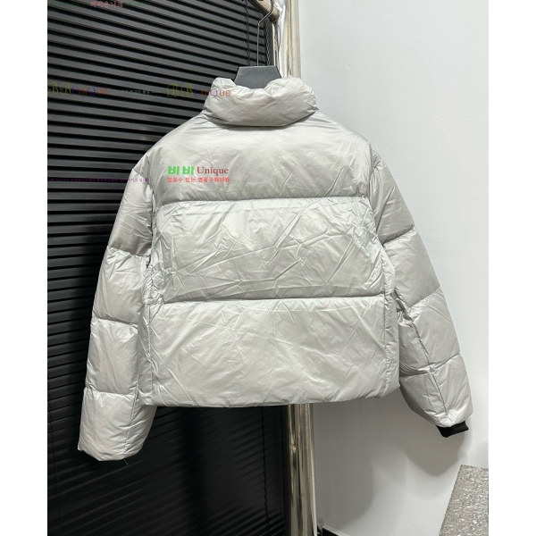 ���� ĳ���ٱ��� ũ�� Ǫ�� �е� 39C25102025-1