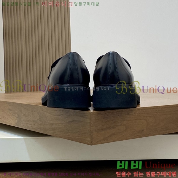 ���� ����� ���� P571869-1