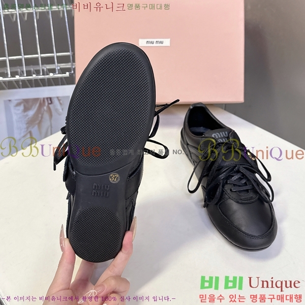 ���� �̿�̿� ����Ŀ�� 35MU25101612-4