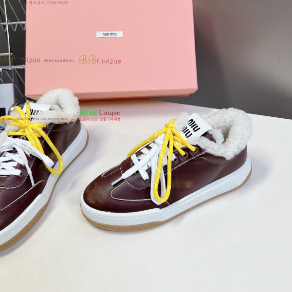 ���� �̿�̿� �þ �� ����Ŀ�� 36MU25101611-5