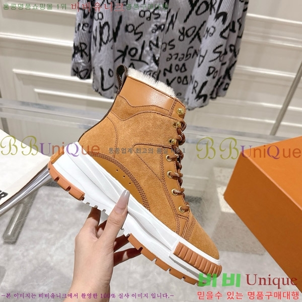 ���̺��� ����Ŀ�� ������ Ʈ���̳� ���� 32LV8569342-2