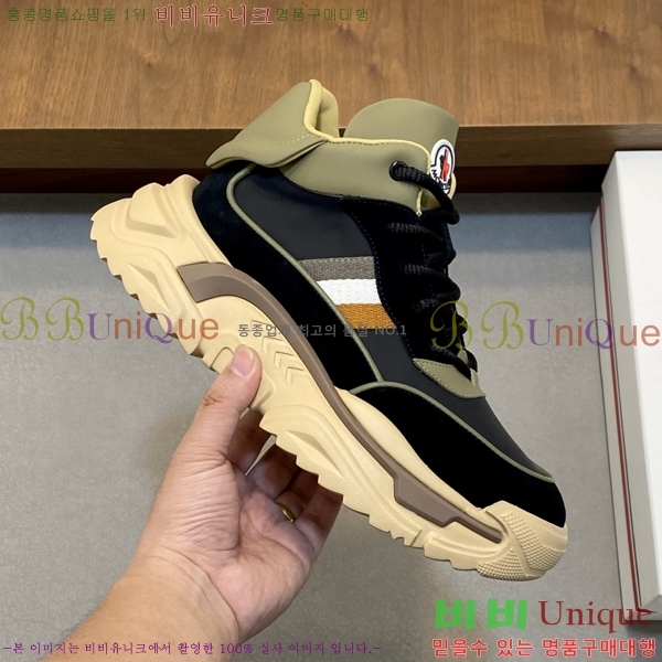 ���� ��**�� ����Ŀ�� MO286908-3