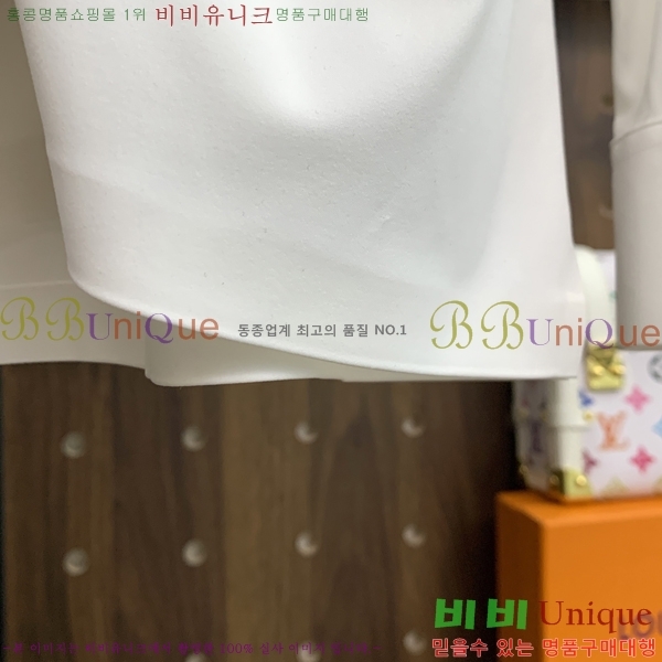 ���� ������ ī�� ���� Ƽ���� B56457-3