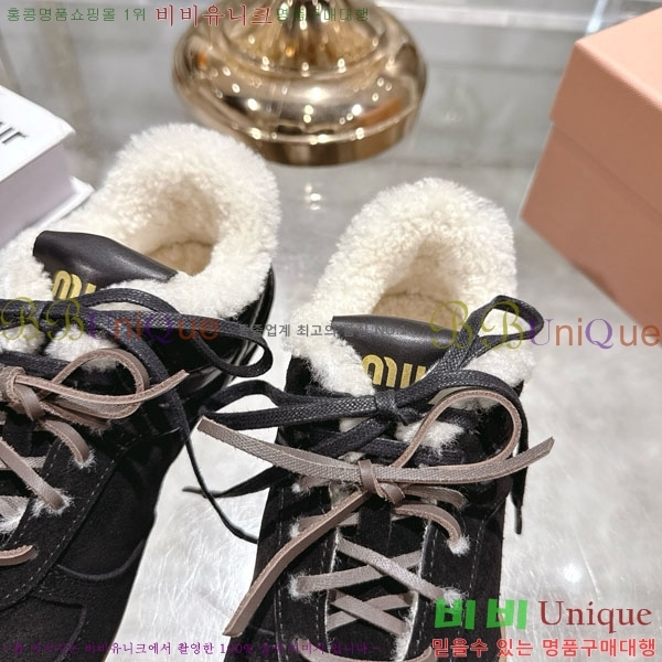 ���� �̿�̿� �þ �� ����Ŀ�� 31MU902301-2