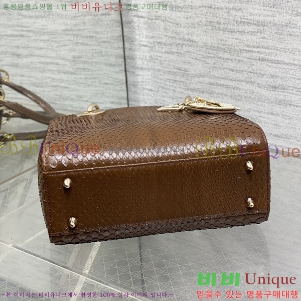 #��� ���̵�� ���� M0531-703