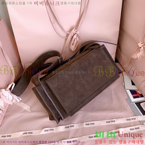 #�̿�̿� �޽����� 5BA175-102