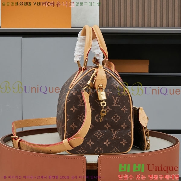 ���̺��� ���ǵ� P9 �ݵѸ��� 30 M88228-4