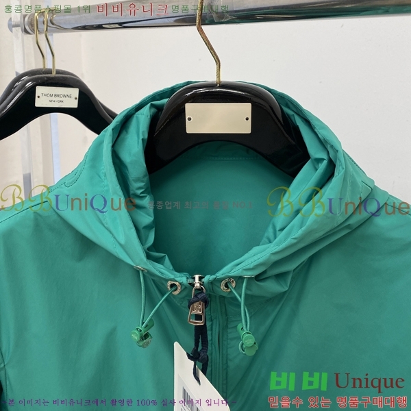 ���� ��**�� ���� MO780949-3