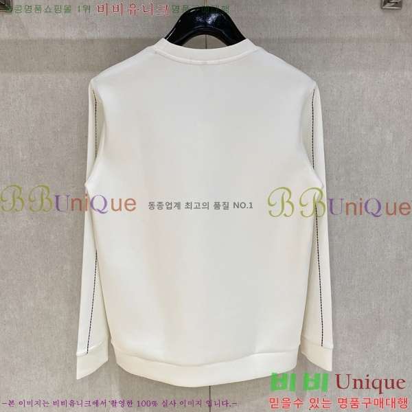 ���� ��**�� ������ MO234710