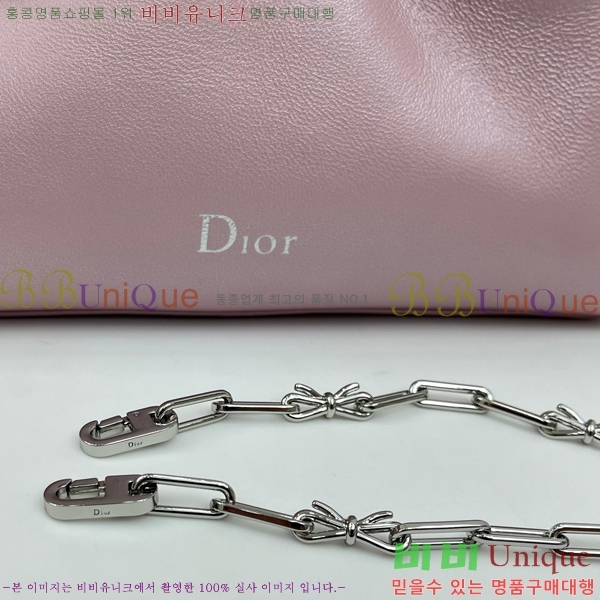 #��� ����� ���� M0715-126