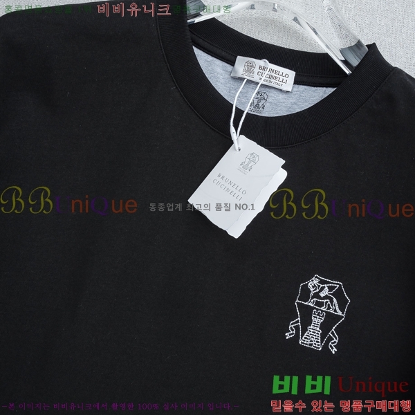 ���� ���ڷ� ��ġ�ڸ� ���� Ƽ���� BC7254712-1