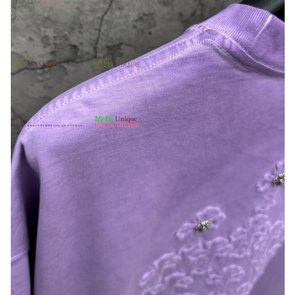 ���� ũ������ ���� Ƽ���� CH548415-1