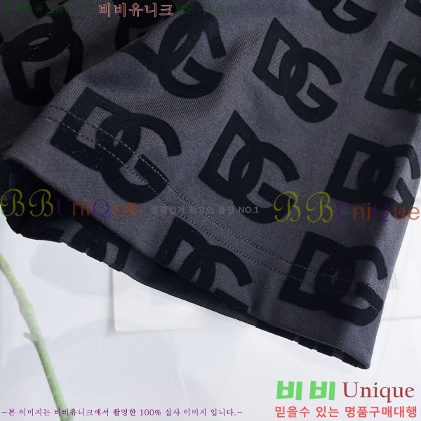 ���� ��ü�ذ��ٳ� ���� Ƽ���� D9782477-2