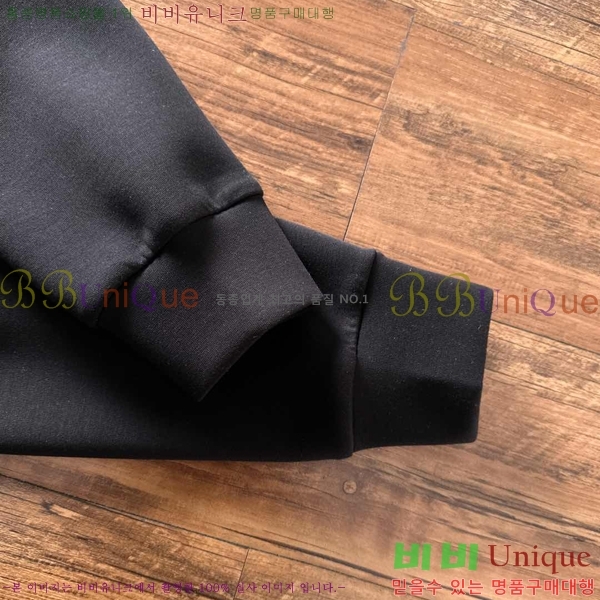 ���� ��**�� ������ MO234725-1
