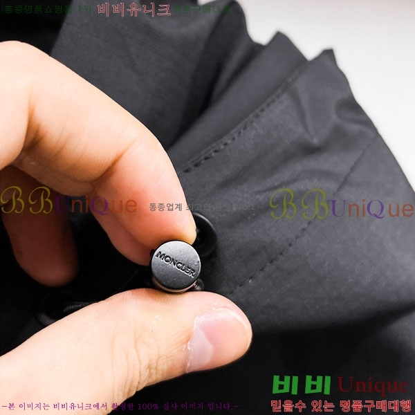 ���� ��**�� ���� MO780956