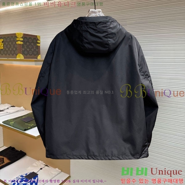 ���� ��**�� ���� MO780954