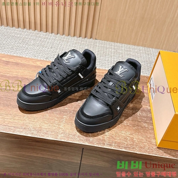 �������� LV Ʈ���̳� ����Ŀ�� LV511801