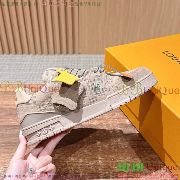 �������� LV Ʈ���̳� ����Ŀ�� LV511801-3