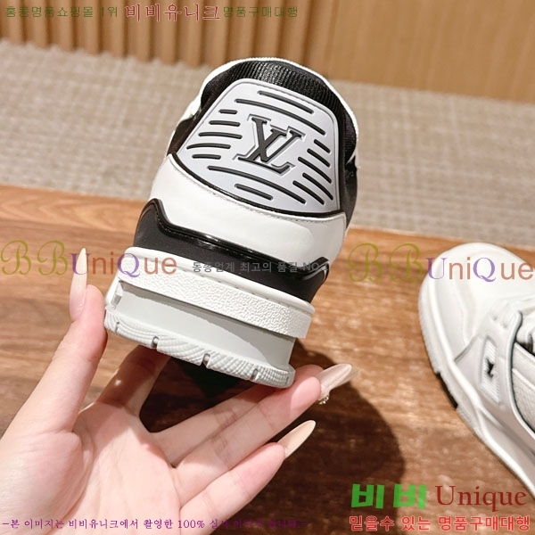 �������� LV Ʈ���̳� ����Ŀ�� LV511801-6