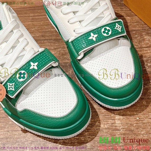 �������� LV Ʈ���̳� ����Ŀ�� LV511802-7