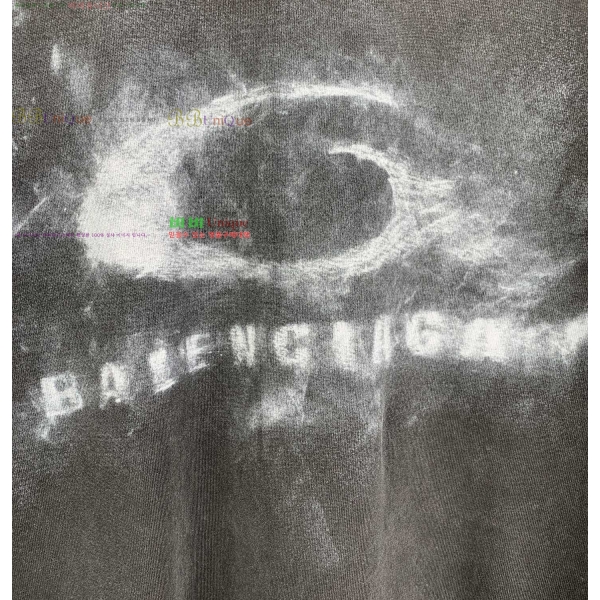 ���� �߷��þư� ���� Ƽ���� BL2817435