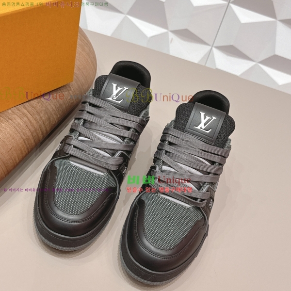 �������� LV Ʈ���̳� ����Ŀ�� 47LV262251-4