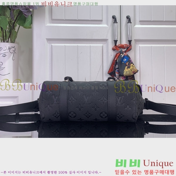 #���̺��� ũ�������� �޽��� M28324-101