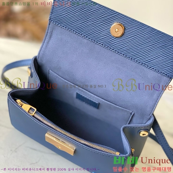 #���̺��� Ŭ��� �̴� M58931-1001