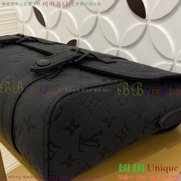 #���̺��� ũ�������� �޽��� M28324-1001