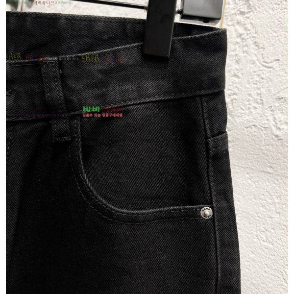 ���� �߷��þư� û���� BA362569-6