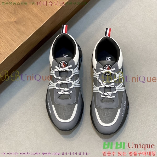 ���� ��**�� ����Ŀ�� MO592280-4