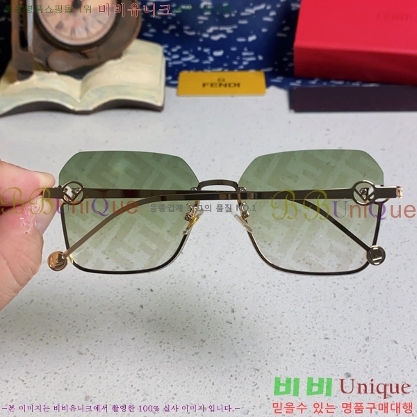 ��* ���۶� F97044-2