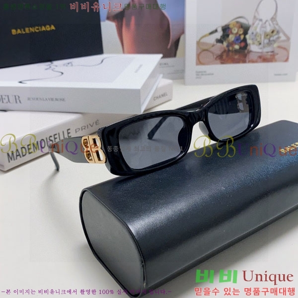 �߷�**�� ���۶� B96825-2