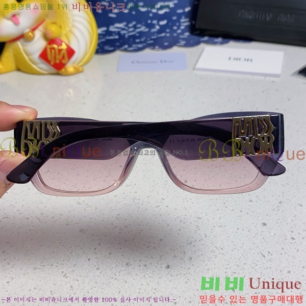 ��� ���۶� D10842836-2