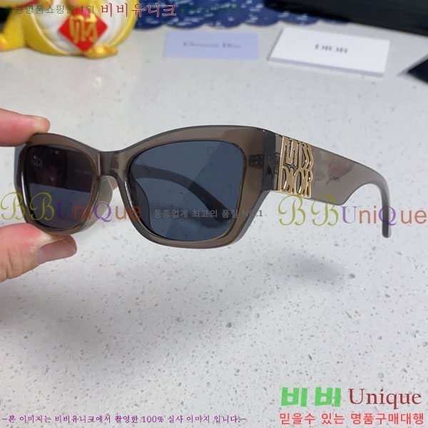 ��� ���۶� D10842836-6