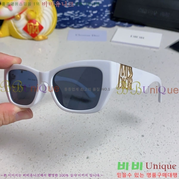 ��� ���۶� D10842836-5