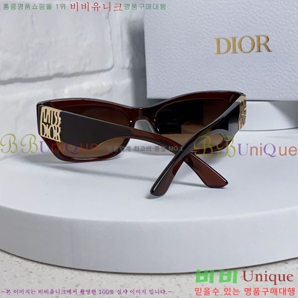 ��� ���۶� D10842836-3