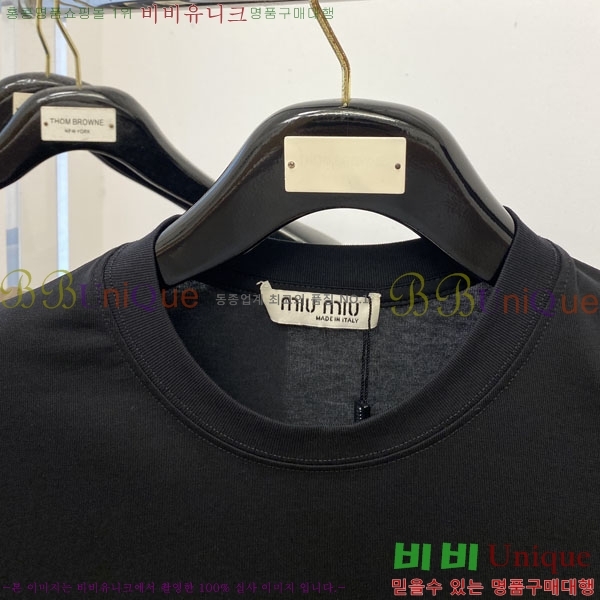 ���� �̿�̿� ���� Ƽ���� M164789-1