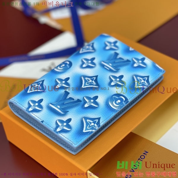 #����*�� �н���Ʈ Ŀ�� M28595-101