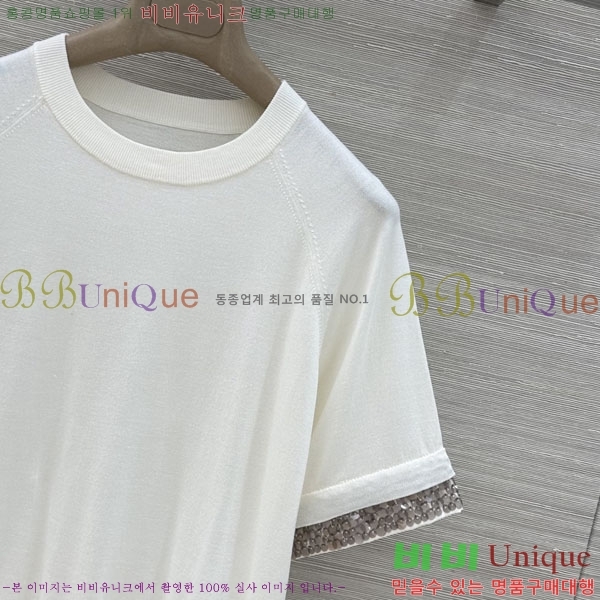���� ���ڷ� ��ġ�ڸ� ������ ���� Ƽ���� BC334507-16