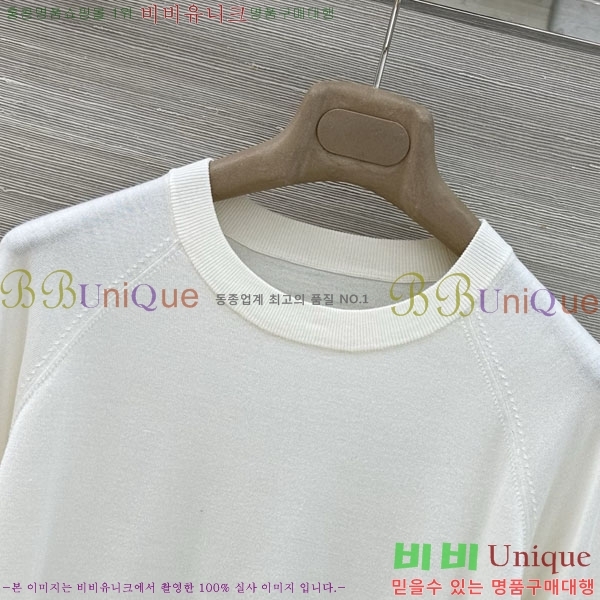 ���� ���ڷ� ��ġ�ڸ� ������ ���� Ƽ���� BC334507-16