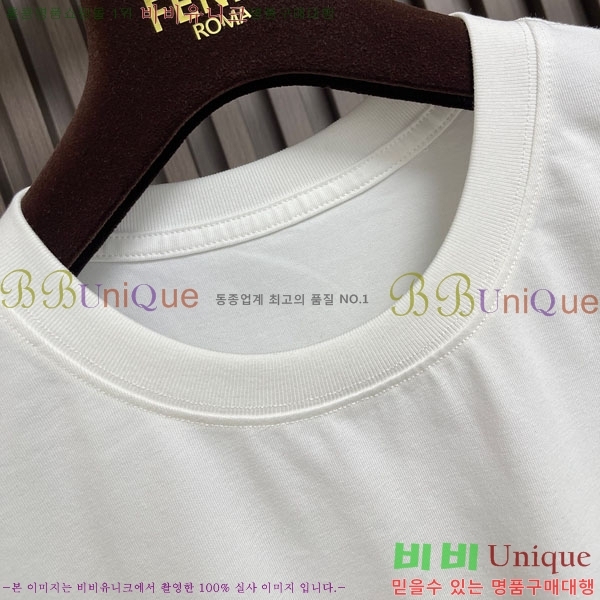 ���� ��**�� ���� Ƽ���� MO587624-2